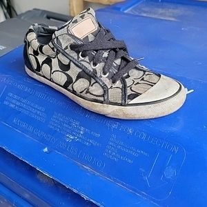 Name brand jeans, lots os Ulta make up, , hair straightener, sweatshirts etc